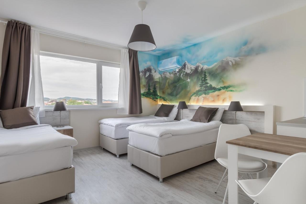 Kŭrdzhali Gramada Guest House מראה חיצוני תמונה